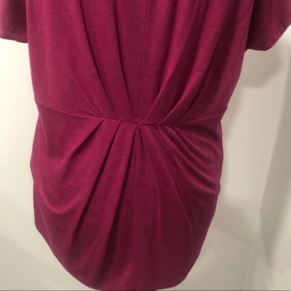 Banana Republic Dark Pink Tee - Picture 5 of 8